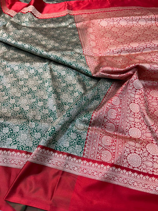 Exquisite Handwoven Banarasi Katan Silk Saree in Bottle Green and Crimson Red with All-Over Floral Jaal