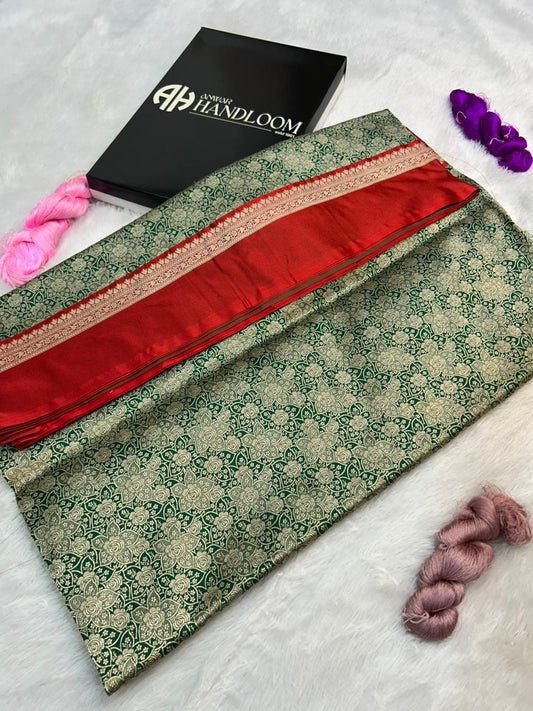 Exquisite Handwoven Banarasi Katan Silk Saree in Bottle Green and Crimson Red with All-Over Floral Jaal